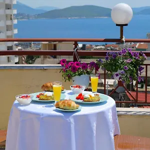 Eden ** Sarandë