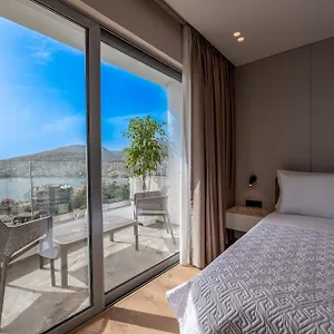 Teuta **** Sarandë